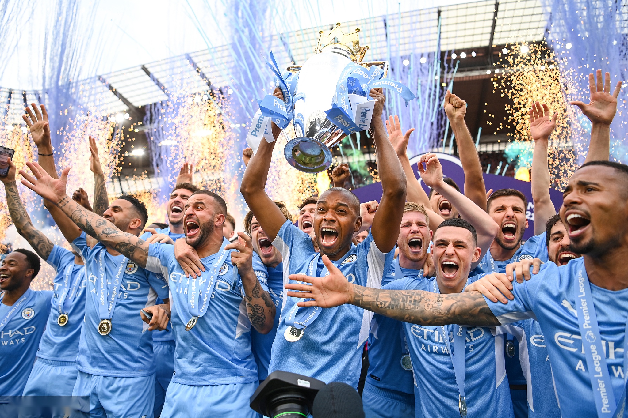 细节决定成 细节决定成