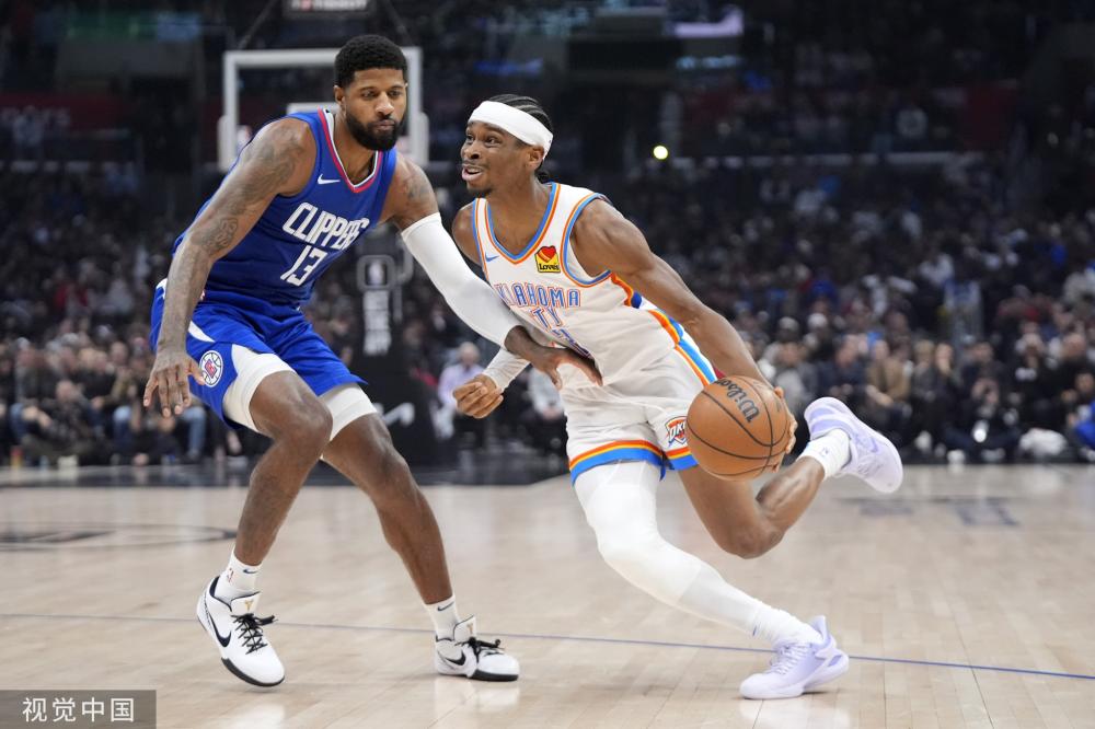 并让全队在 并让全队在