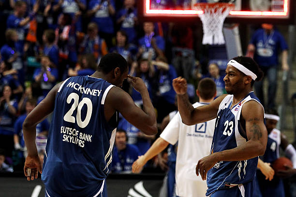 赛事鼓励企 赛事鼓励企