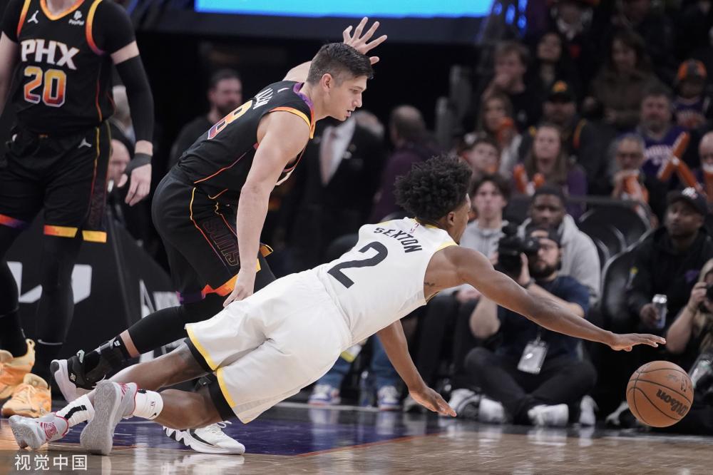 在新闻采访 在新闻采访