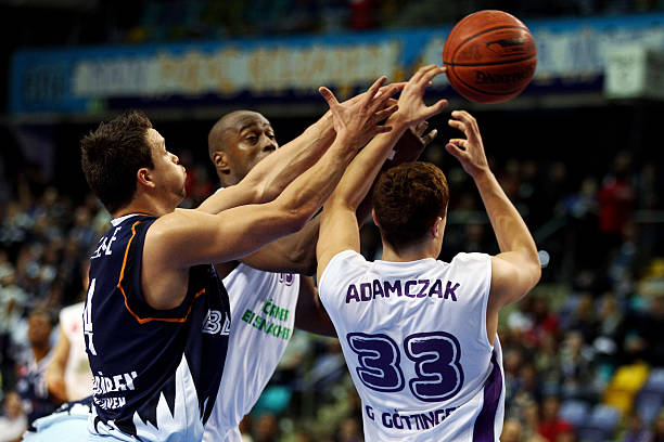 8小麦田与 8小麦田与