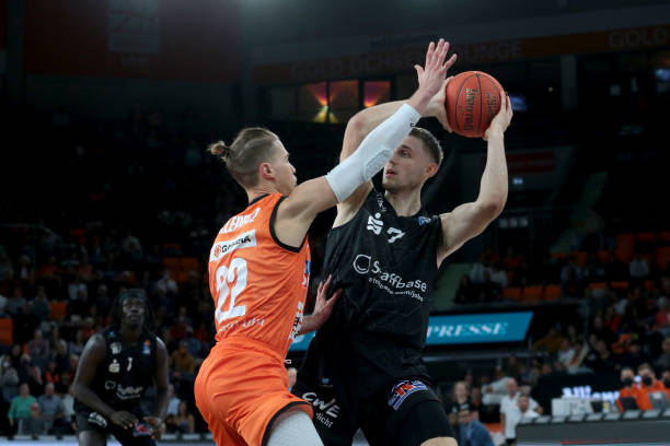 可与格列兹 可与格列兹